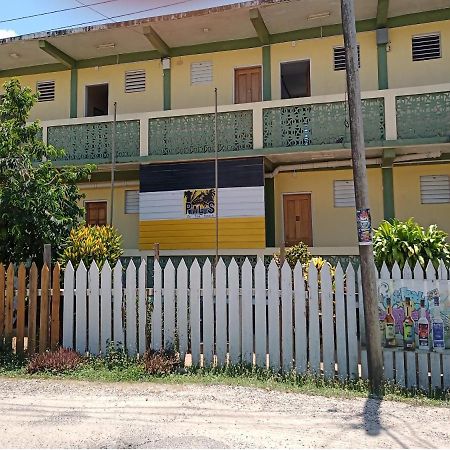 Pal'S On The Beach - Dangriga, Belize 외부 사진