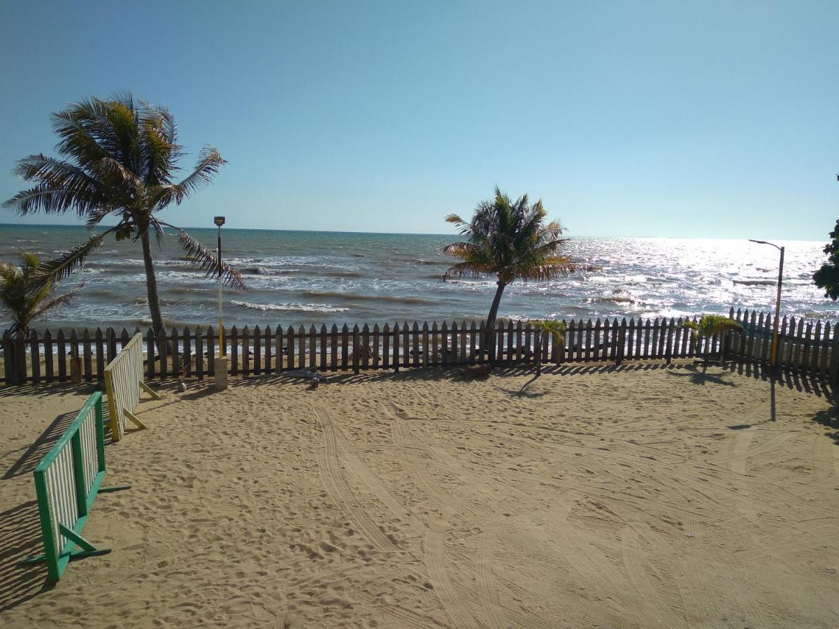 Pal'S On The Beach - Dangriga, Belize 외부 사진