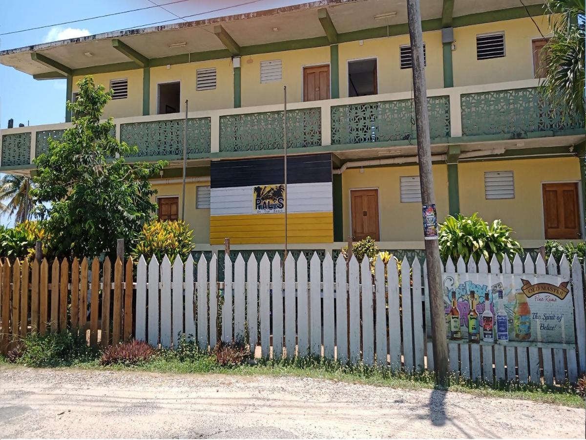Pal'S On The Beach - Dangriga, Belize 외부 사진